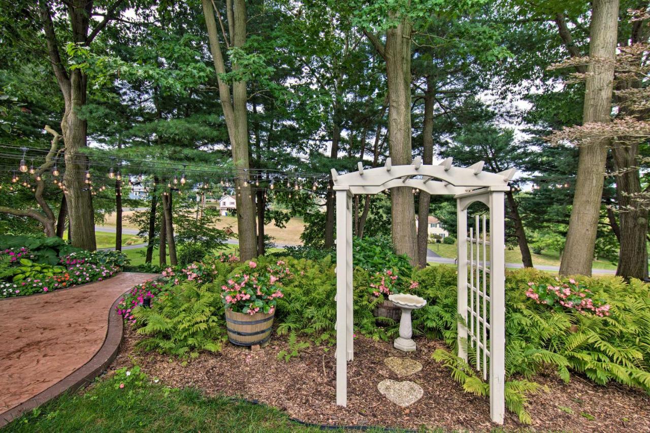 Charming Apartment With Yard And Beautiful Gardens! Manheim Exterior foto